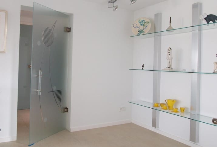 Tussendeur plexiglas plaat mat