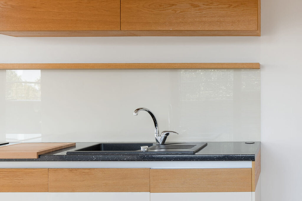 Keuken achterwand spatscherm plexiglas helder