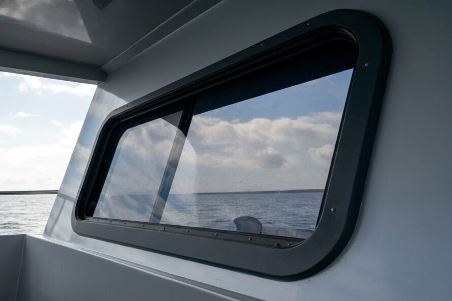 Polycarbonaat bootraam smoke grijs