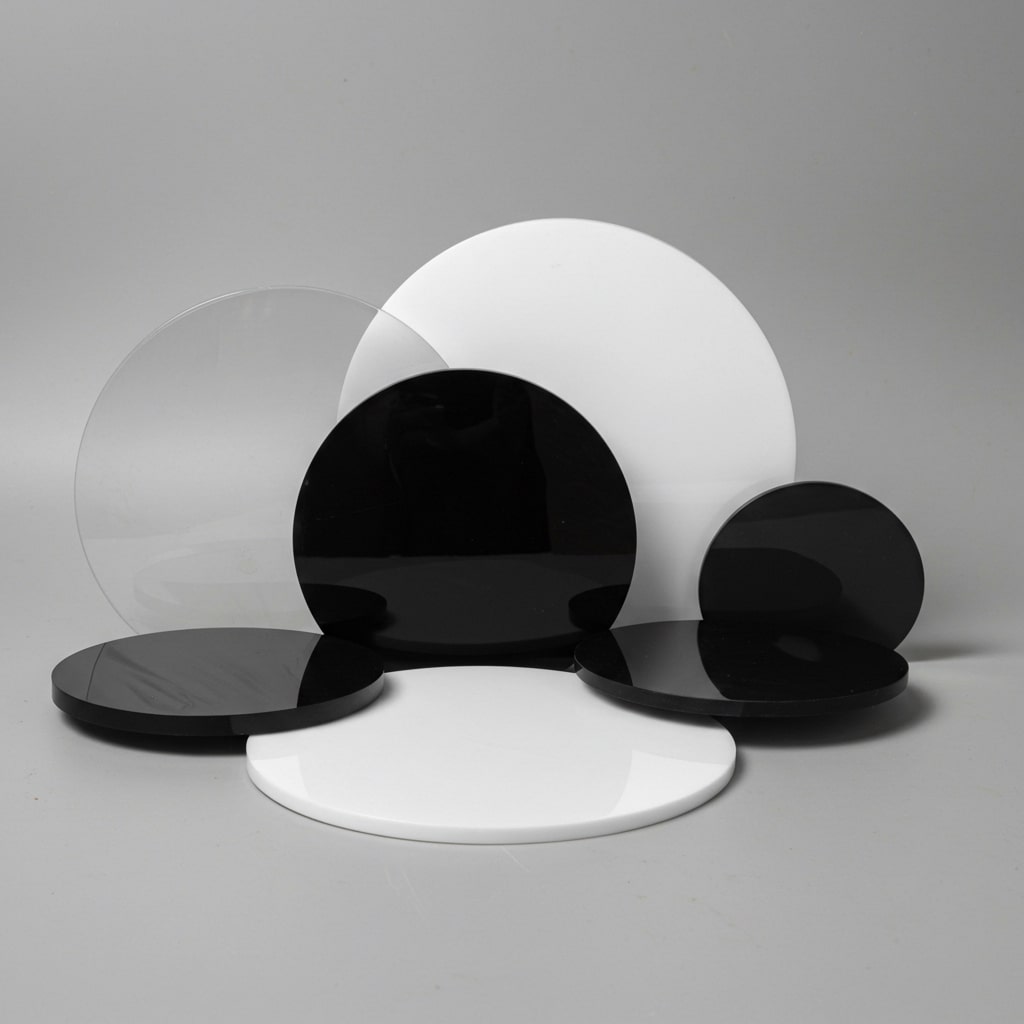 Online Plexiglas maatwerk zwart, wit en helder